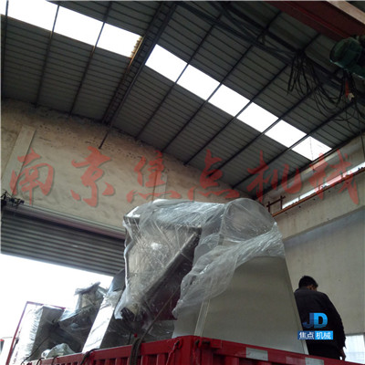 方錐混合機(jī)和三維混合機(jī)發(fā)貨，藥廠(chǎng)專(zhuān)用